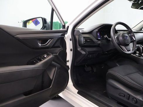 Used 2025 Subaru Legacy Premium image 9