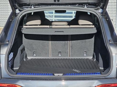 New 2025 Audi Q5 Prestige image 7