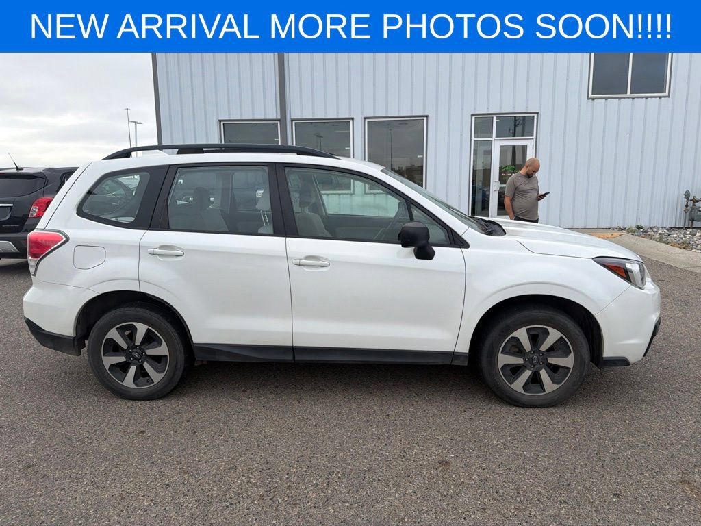 Used 2018 Subaru Forester 2.5i w/ Alloy Wheel Package AWD/4WD image 5