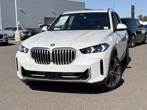 Used 2026 BMW X5 sDrive40i w/ Premium Package RWD image 3