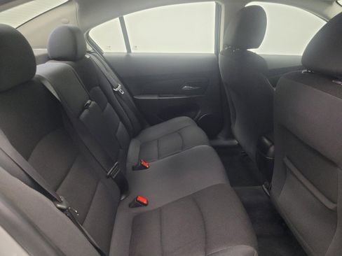 Used 2016 Chevrolet Cruze LT FWD image 19
