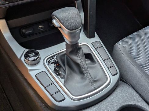 Certified 2025 Kia Seltos LX AWD/4WD image 16