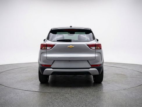 Used 2025 Chevrolet TrailBlazer LT FWD image 7