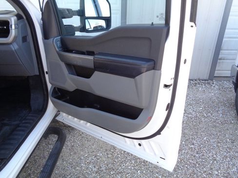 Used 2024 Ford F250 XLT w/ FX4 Off-Road Package image 53