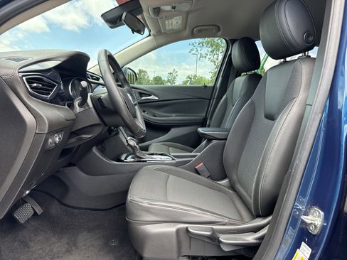 Used 2021 Buick Encore GX Preferred FWD image 16