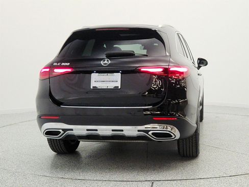 Certified 2023 Mercedes-Benz GLC 300 image 6