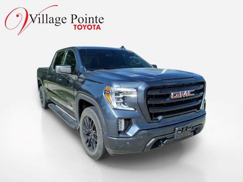 Used 2019 GMC Sierra 1500 Elevation w/ Elevation Convenience Package AWD/4WD image 4