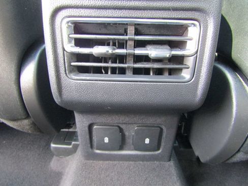 Used 2023 Lincoln Corsair AWD w/ Equipment Group 101A image 20