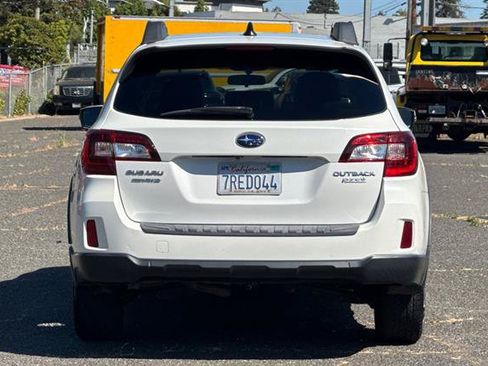 Used 2016 Subaru Outback 2.5i Limited w/ Protection Package #2 AWD/4WD image 4