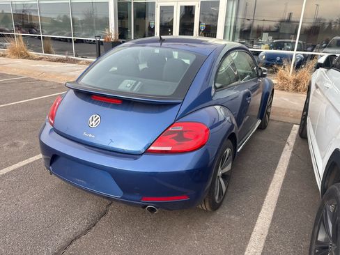Used 2013 Volkswagen Beetle 2.0T FWD image 4