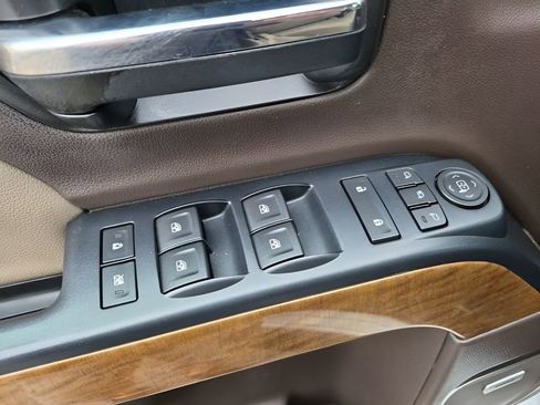 Used 2017 Chevrolet Silverado 1500 LTZ w/ Sport Package image 27