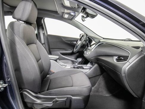Used 2023 Chevrolet Malibu LT image 10