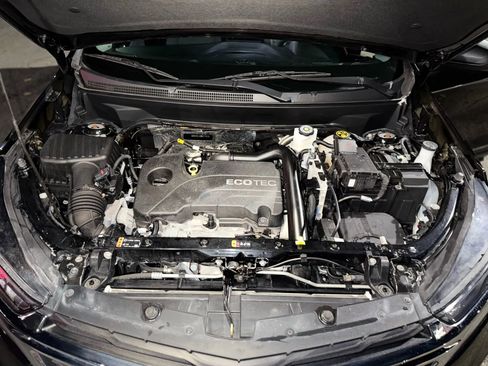 Used 2022 Chevrolet Equinox LS w/ LS Convenience Package image 22