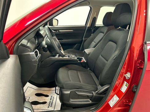 Used 2019 MAZDA CX-5 Sport image 9