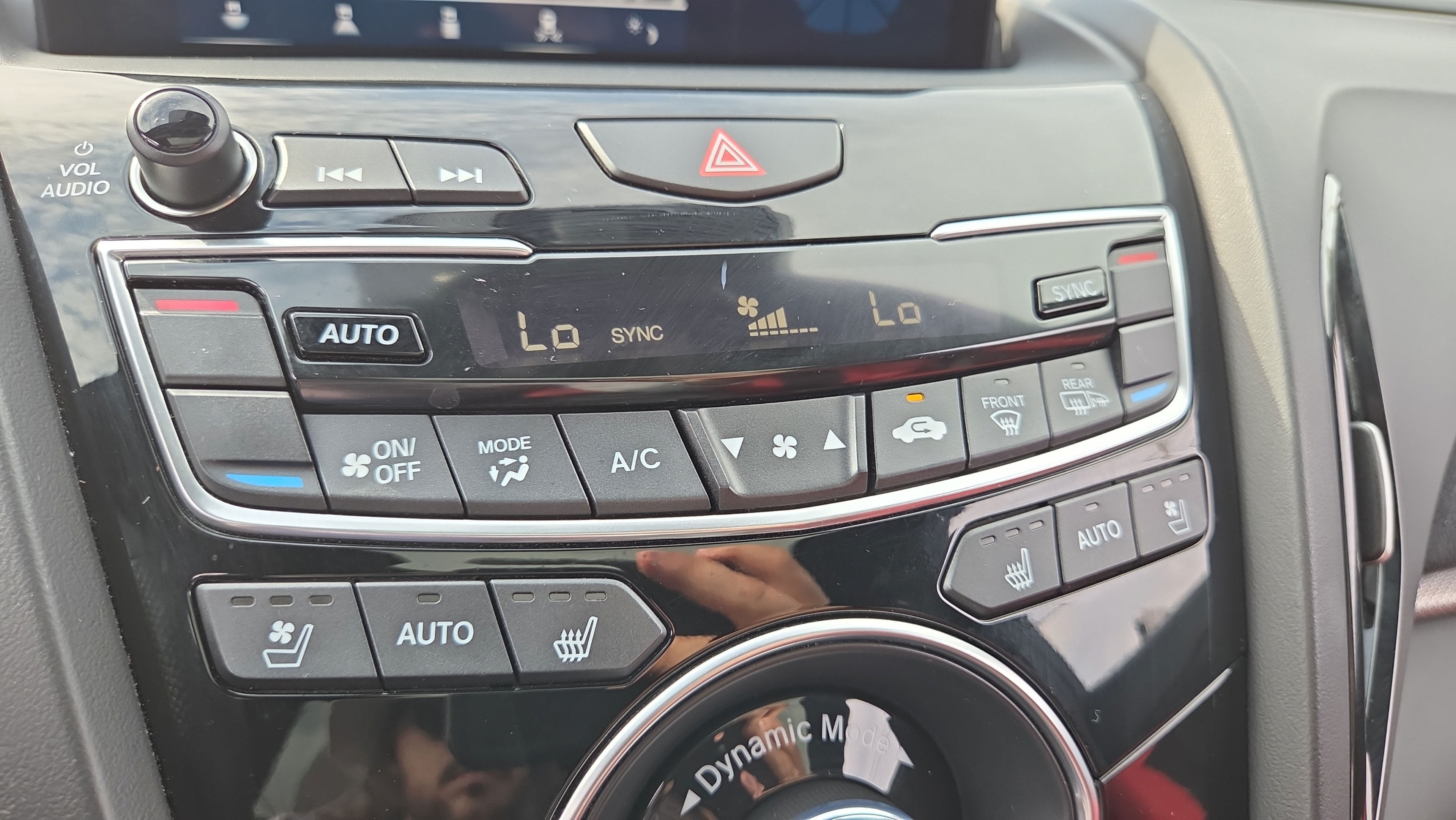 Used 2023 Acura RDX w/ Advance Package FWD image 31