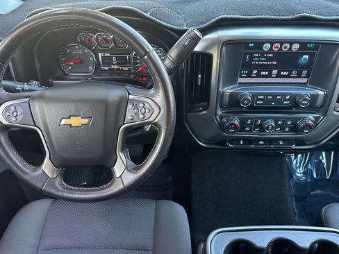 Used 2018 Chevrolet Silverado 1500 LT w/ All Star Edition AWD/4WD image 27