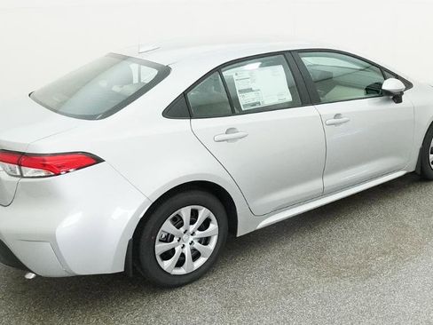 New 2026 Toyota Corolla LE FWD image 6