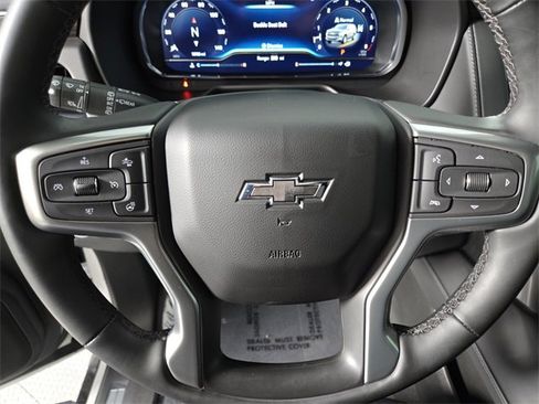 Used 2024 Chevrolet Tahoe Z71 w/ Luxury Package image 25