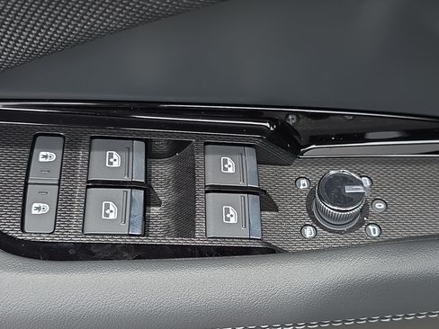 New 2026 Audi Q3 quattro 2.0T AWD/4WD image 28