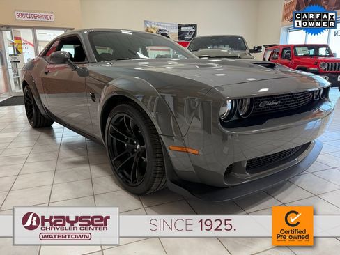 Used 2023 Dodge Challenger R/T Scat Pack image 3