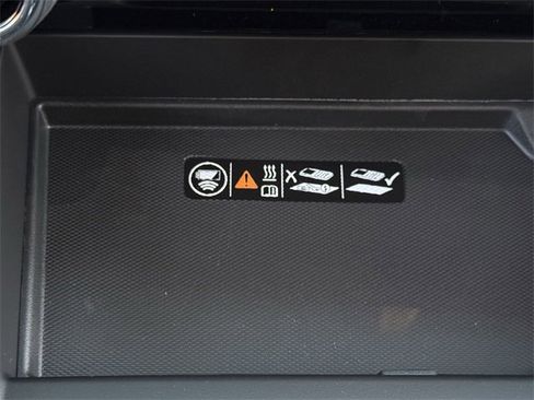 New 2026 Chevrolet Suburban High Country image 19