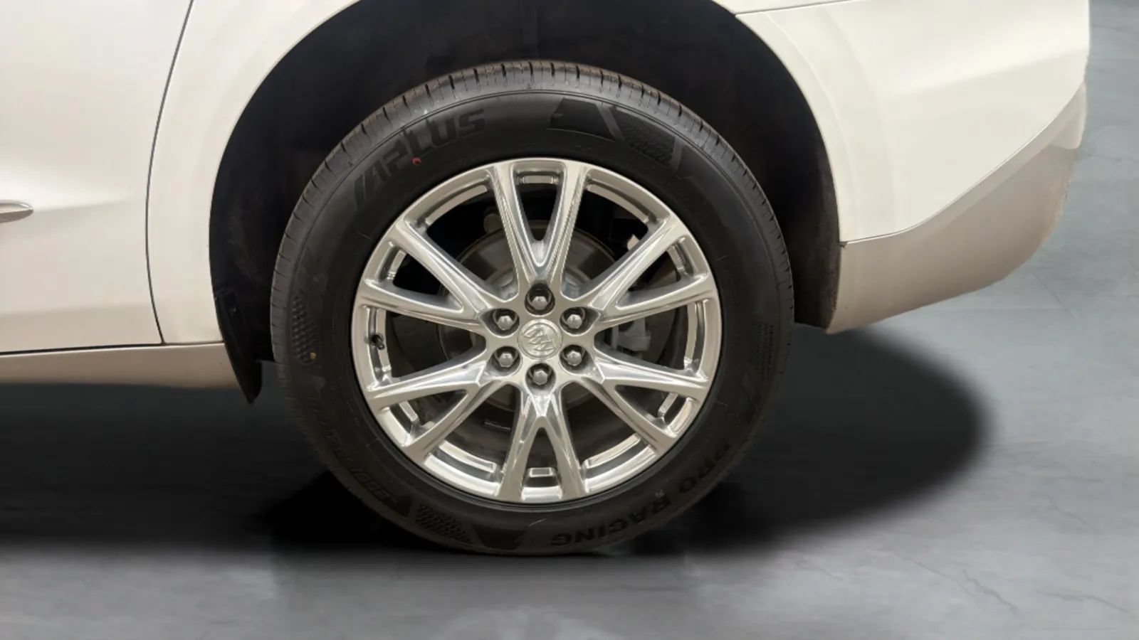 Used 2022 Buick Enclave Premium AWD/4WD image 28