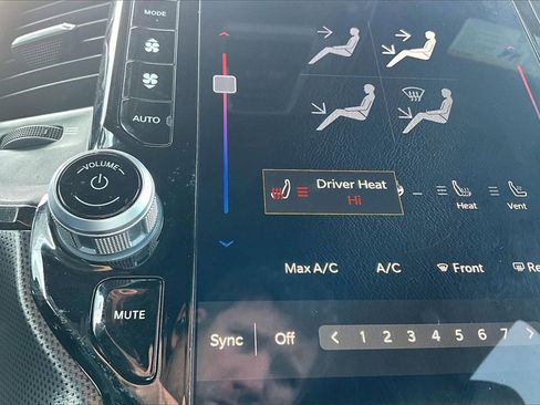 Used 2023 RAM 1500 Limited image 21