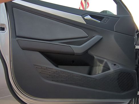 New 2025 Volkswagen Jetta SE image 10