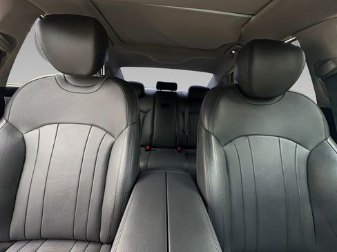 Used 2018 Genesis G80 3.8 w/ Option Group 02 image 2