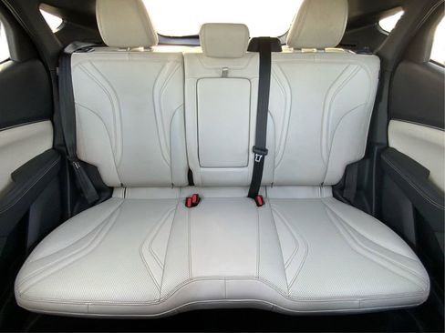 Used 2022 Ford Mustang Mach-E Premium image 15