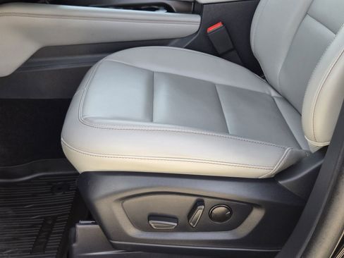 Certified 2025 Ford Explorer Active w/ Active Comfort Package image 25