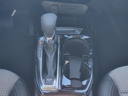 New 2026 Chevrolet Trax LT w/ Driver Confidence Package image 9