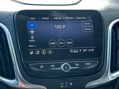 Used 2022 Chevrolet Equinox Premier image 24