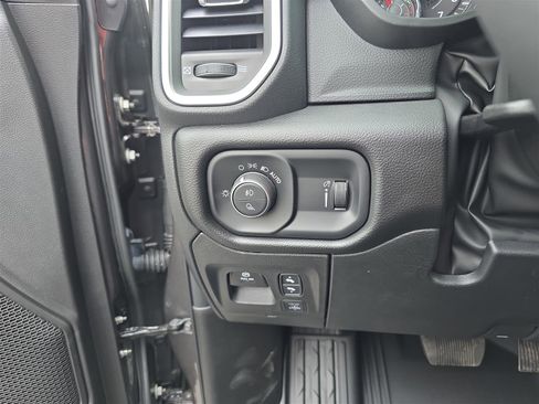 New 2025 RAM 1500 Big Horn image 37