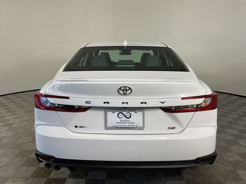 New 2026 Toyota Camry SE FWD image 7
