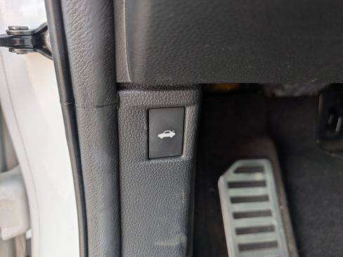 Used 2024 Honda Accord Sport image 24