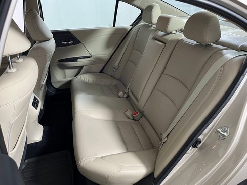 Used 2016 Honda Accord EX-L image 12