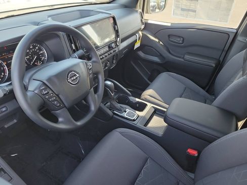 New 2026 Nissan Frontier SV w/ Tow Package AWD/4WD image 3