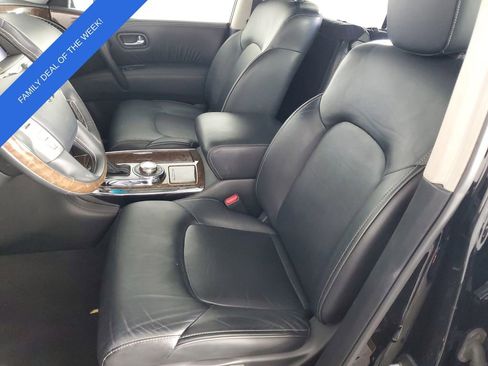 Used 2017 INFINITI QX80 Base image 12