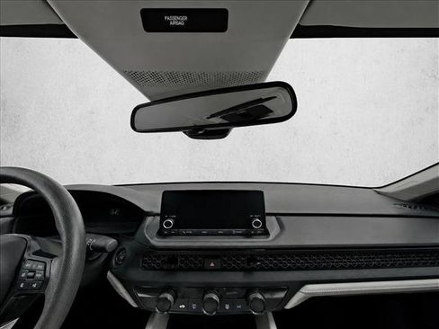 Certified 2023 Honda Accord LX image 12