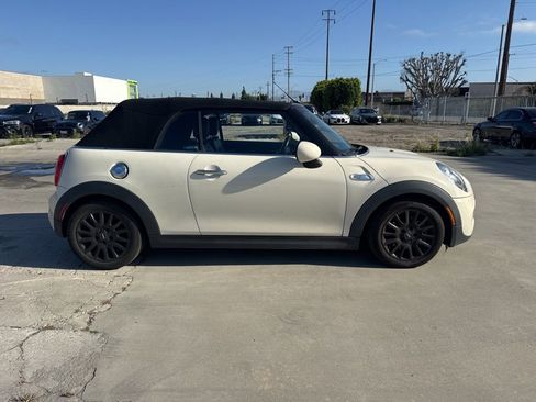 Used 2017 MINI Cooper S image 7