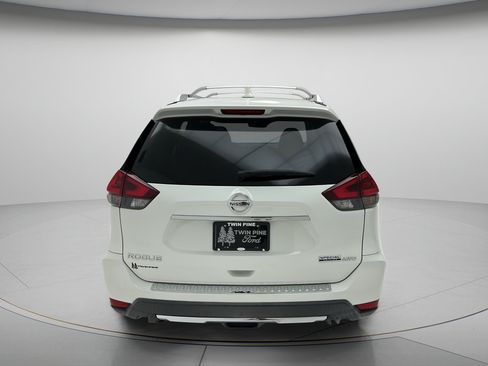 Used 2020 Nissan Rogue S w/ Special Edition Package AWD/4WD image 7