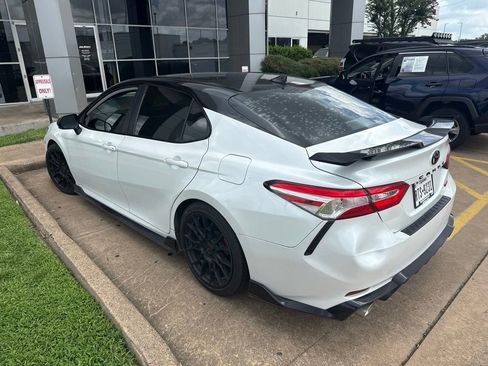 Used 2020 Toyota Camry TRD FWD image 3