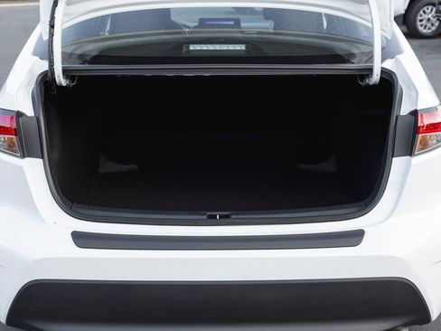 New 2026 Toyota Corolla LE FWD image 7