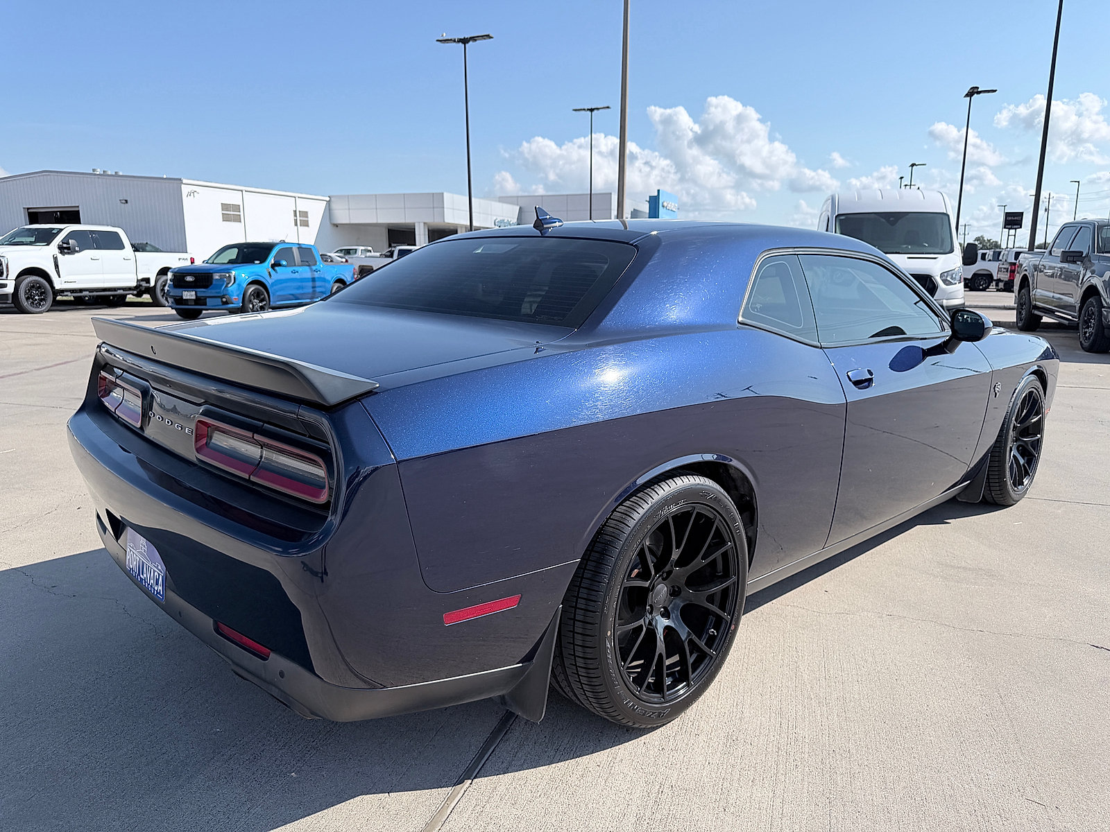 Used 2016 Dodge Challenger SRT Hellcat RWD image 7