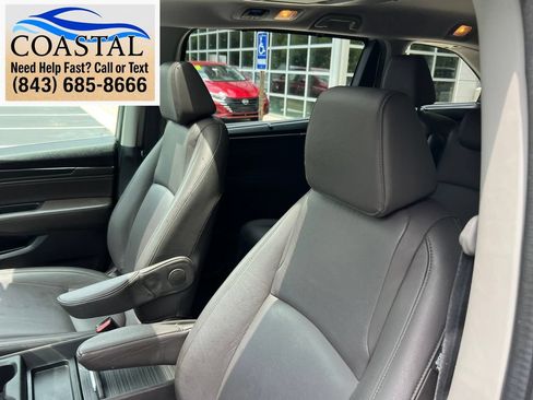 Used 2018 Honda Odyssey Touring image 10