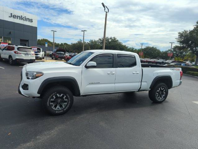 Used 2019 Toyota Tacoma TRD Off-Road AWD/4WD image 13