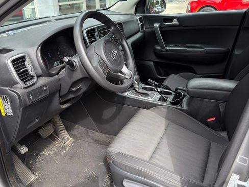 Used 2019 Kia Sportage LX FWD image 5