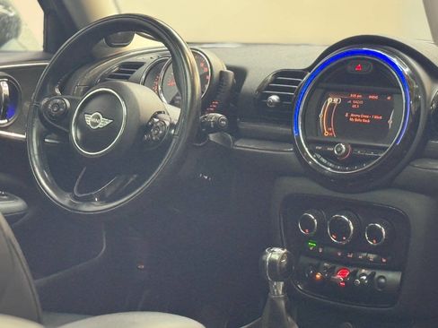 Used 2016 MINI Cooper Clubman image 5