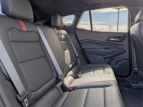 Used 2024 Chevrolet Trax RS w/ Sunroof Package image 20